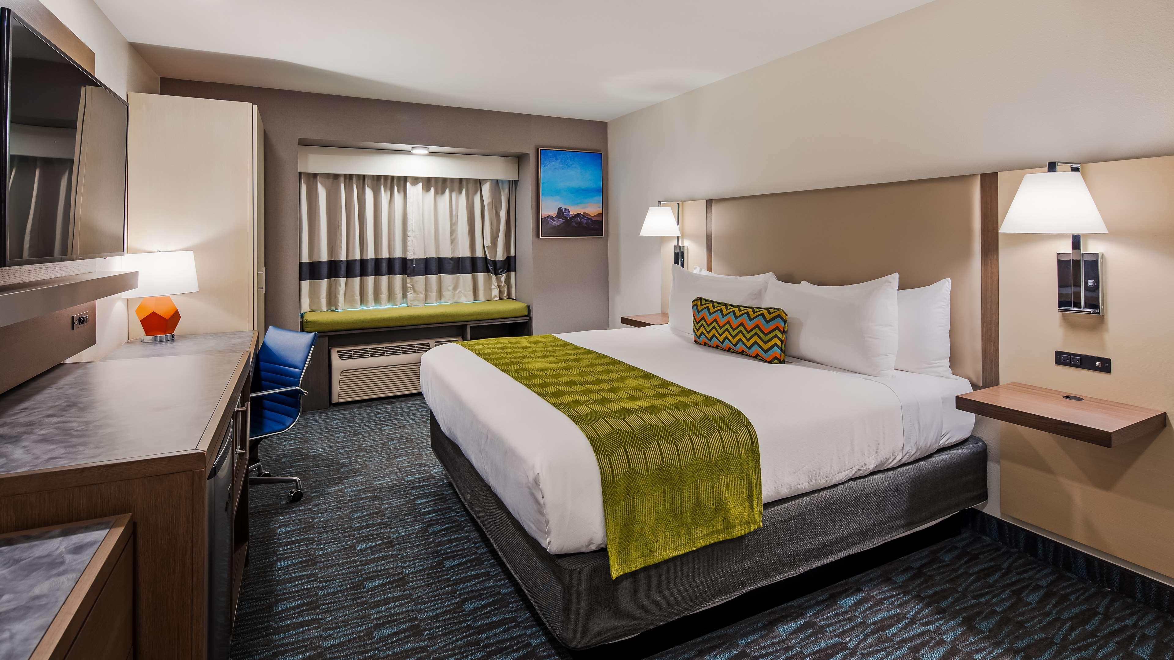 La Quinta Inn & Suites By Wyndham Tulsa Downtown - Route 66 Kültér fotó