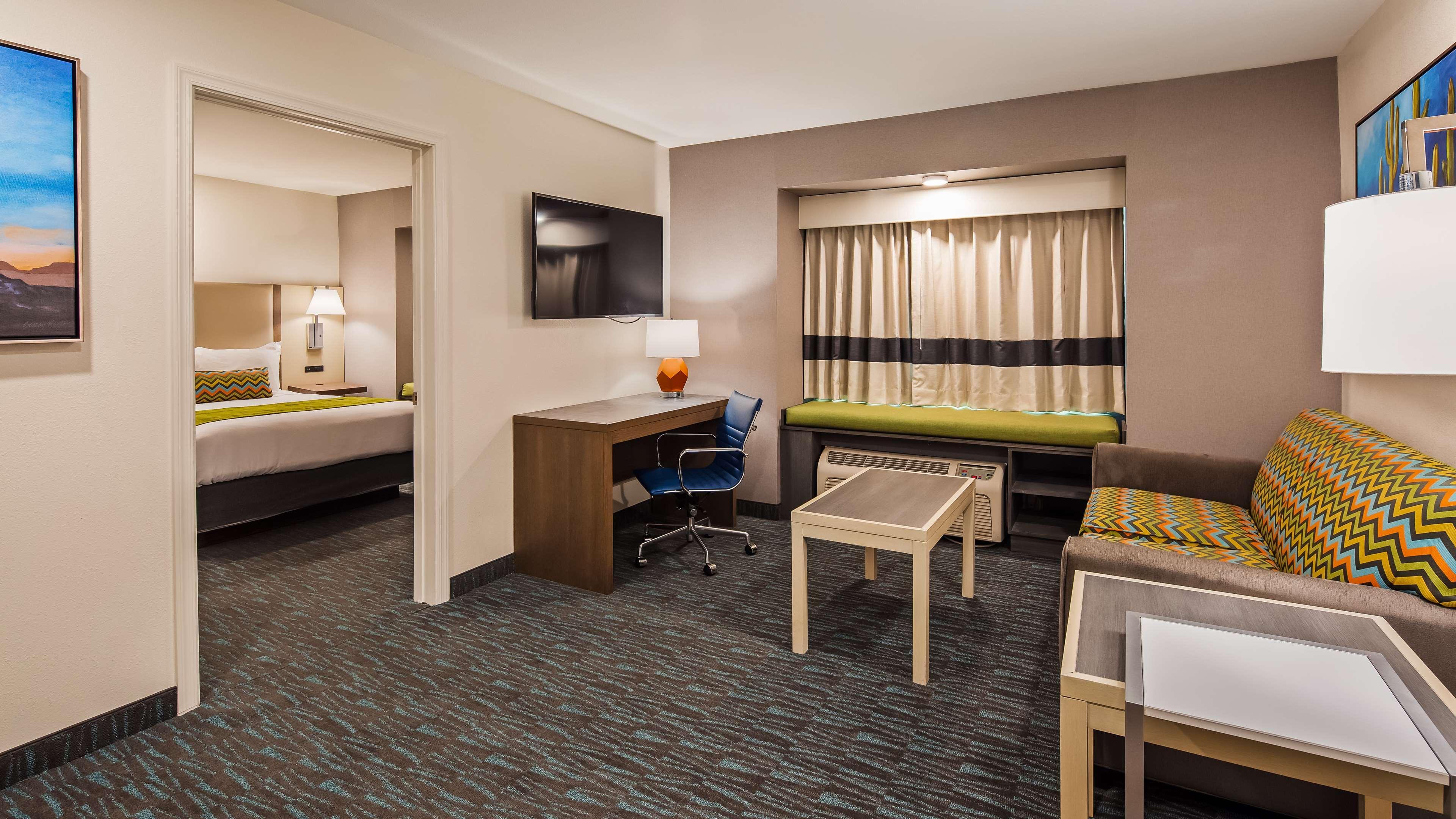 La Quinta Inn & Suites By Wyndham Tulsa Downtown - Route 66 Kültér fotó