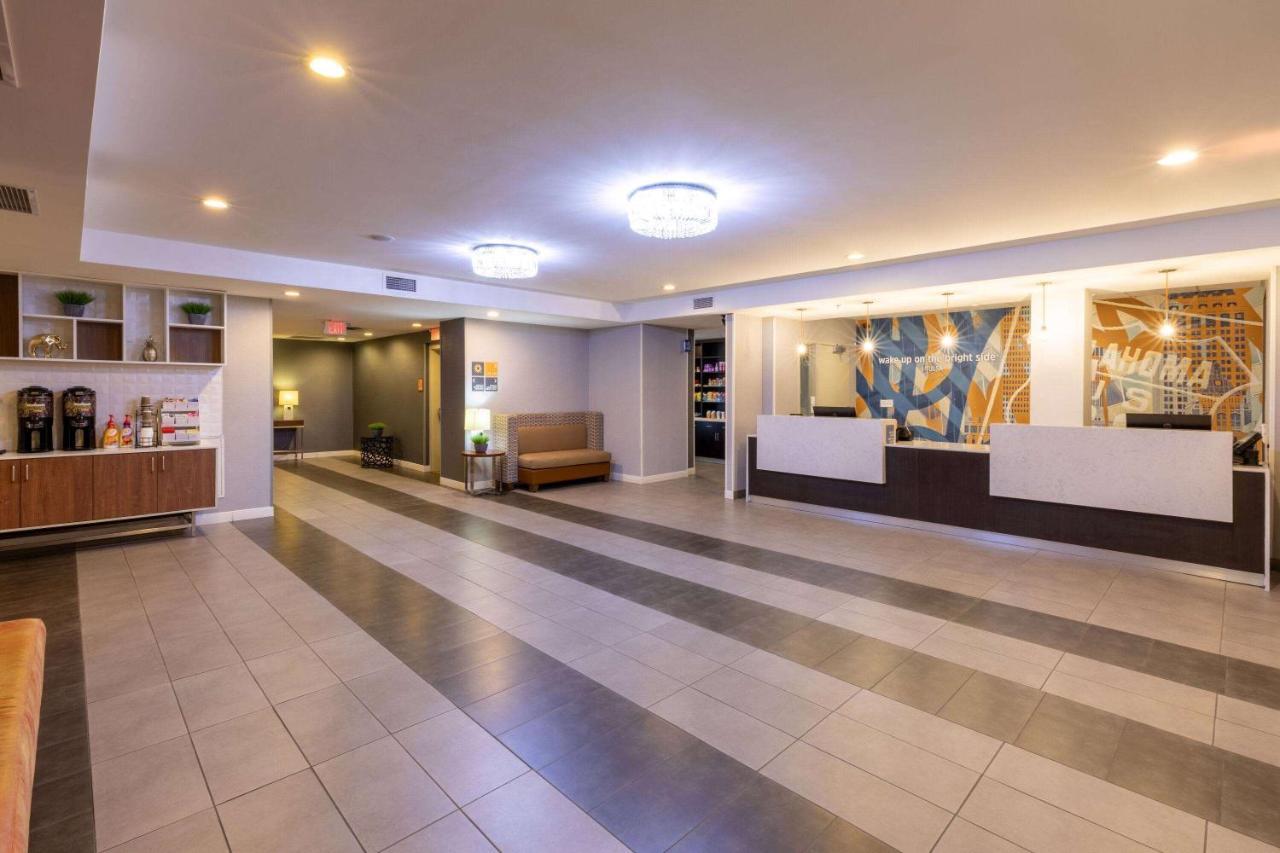 La Quinta Inn & Suites By Wyndham Tulsa Downtown - Route 66 Kültér fotó