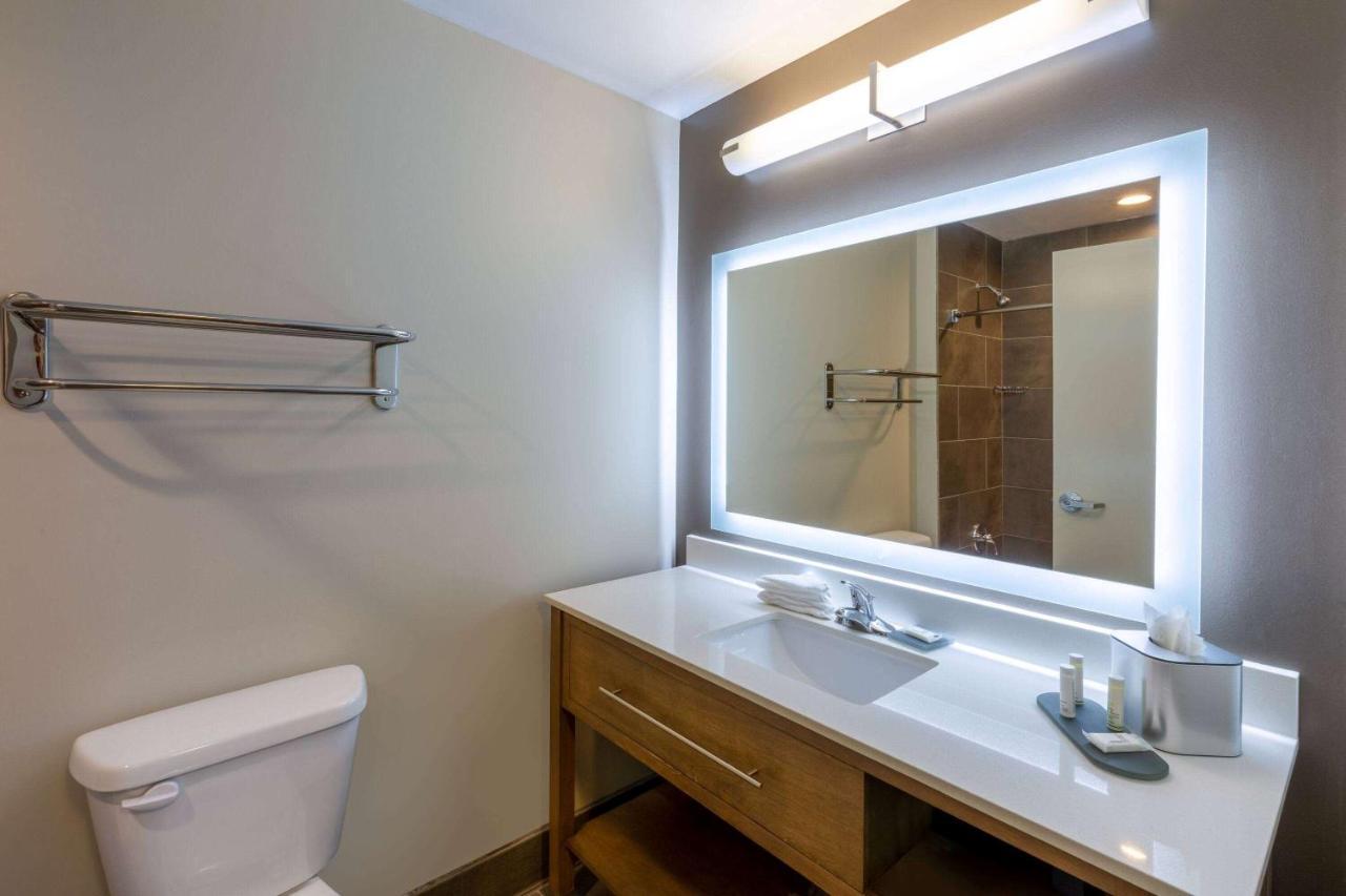 La Quinta Inn & Suites By Wyndham Tulsa Downtown - Route 66 Kültér fotó