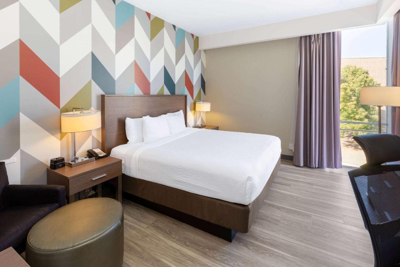 La Quinta Inn & Suites By Wyndham Tulsa Downtown - Route 66 Kültér fotó