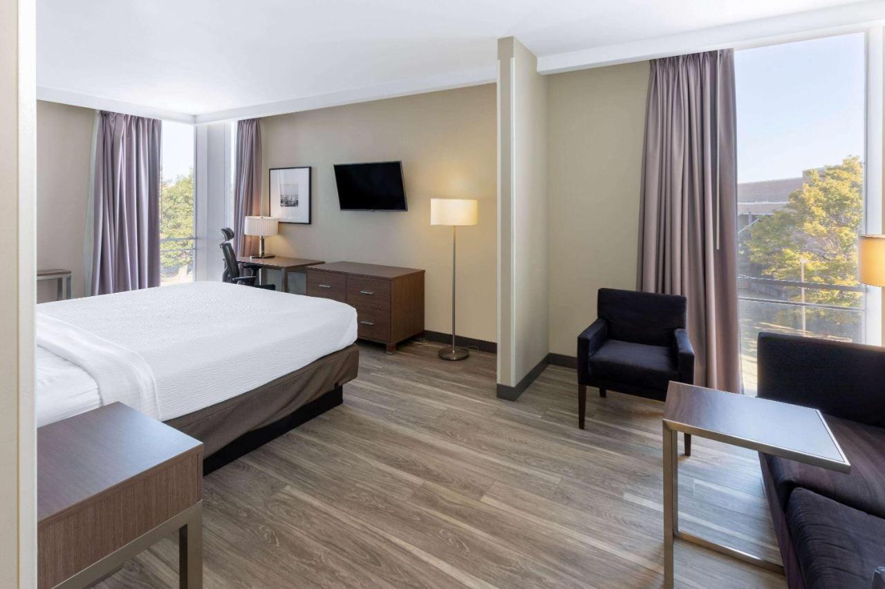 La Quinta Inn & Suites By Wyndham Tulsa Downtown - Route 66 Kültér fotó